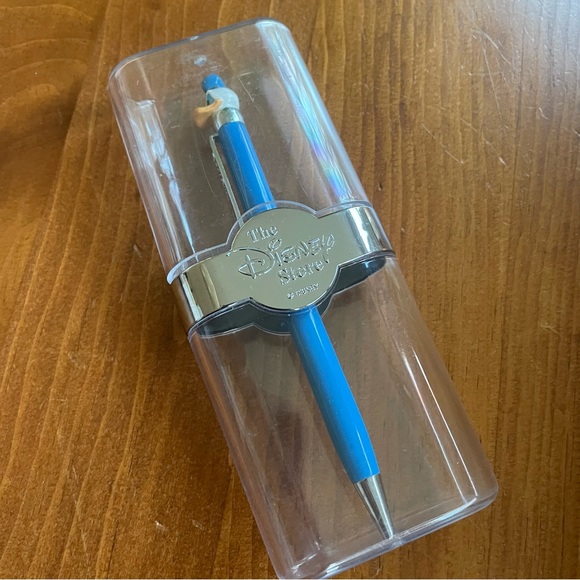 Vintage Disney Store Donald Ball Point Pen in Original Case - Picture 6 of 11